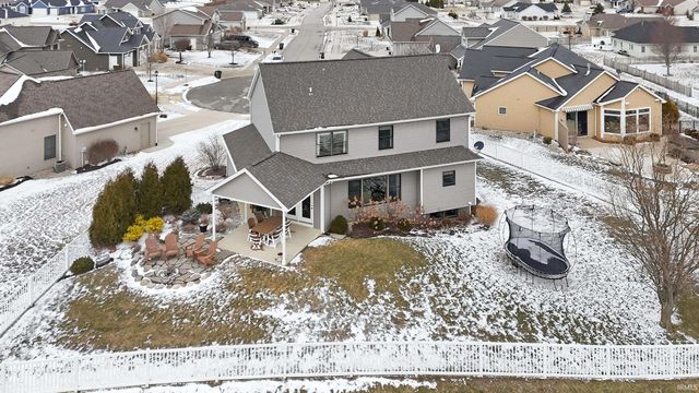 1602 Genoa Court, New Haven, IN 46774