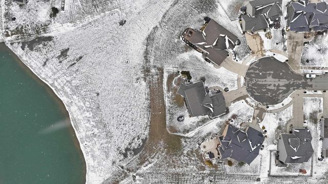 1602 Genoa Court, New Haven, IN 46774