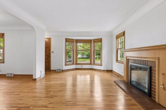5544 Logan Avenue S, Minneapolis, MN 55419