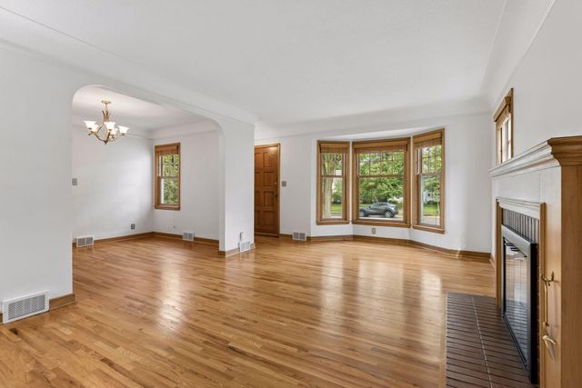 5544 Logan Avenue S, Minneapolis, MN 55419