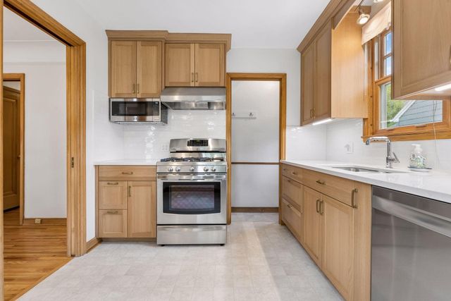 5544 Logan Avenue S, Minneapolis, MN 55419