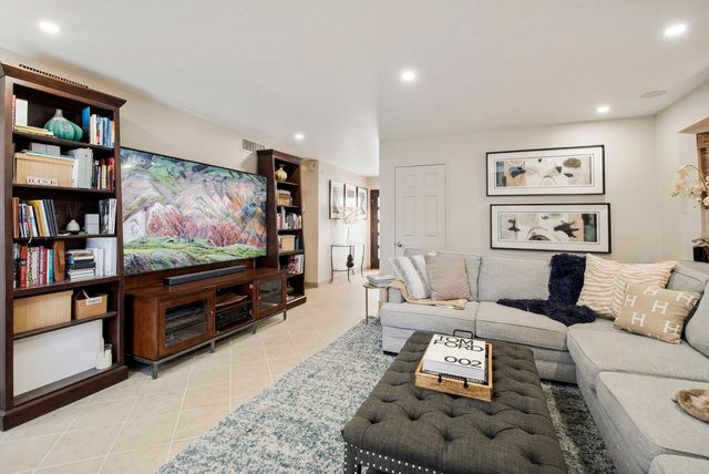 10837 E Yucca Street, Scottsdale, AZ 85259