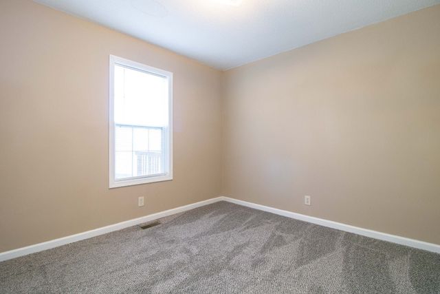 1945 Timberline Circle, Oak Grove, KY 42262