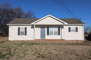 1945 Timberline Circle, Oak Grove, KY 42262
