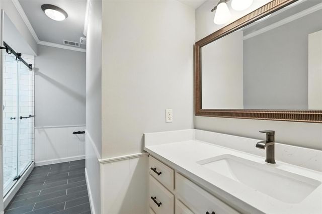 7938 Fair Oaks Avenue, Dallas, TX 75231