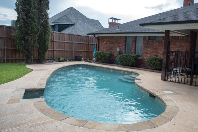 7938 Fair Oaks Avenue, Dallas, TX 75231