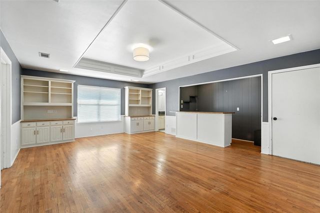 7938 Fair Oaks Avenue, Dallas, TX 75231