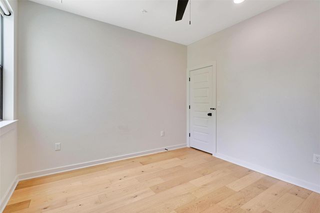 6409 Berkman DR 8, Austin, TX 78723