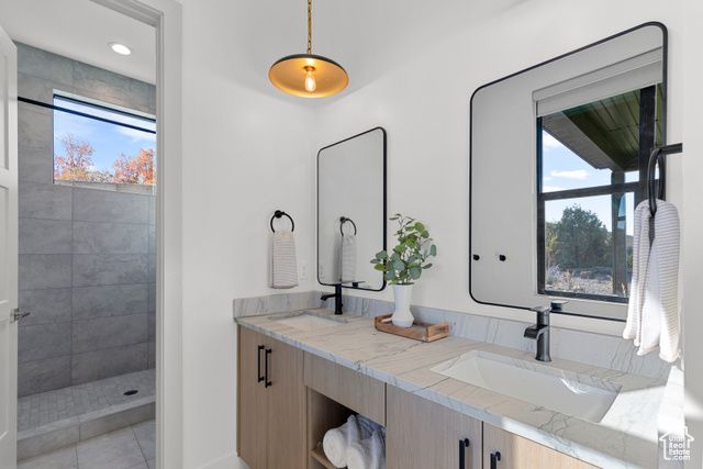 984 S CROSSED ARROWS CIR, Garden City, UT 84028