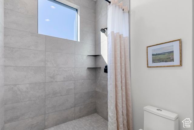 984 S CROSSED ARROWS CIR, Garden City, UT 84028