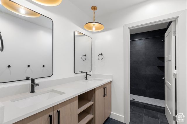 984 S CROSSED ARROWS CIR, Garden City, UT 84028