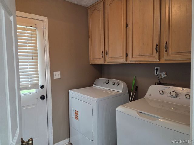 2700 FAIR OAKS Drive, Montgomery, AL 36117