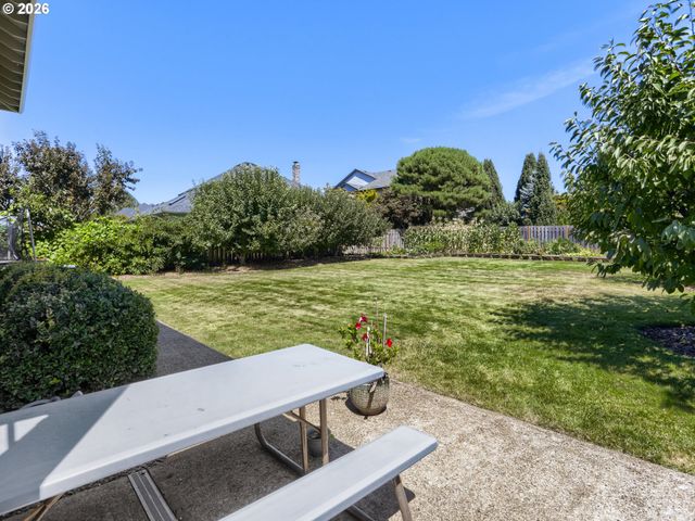 10886 Sw MERLIN Ct, Wilsonville, OR 97070