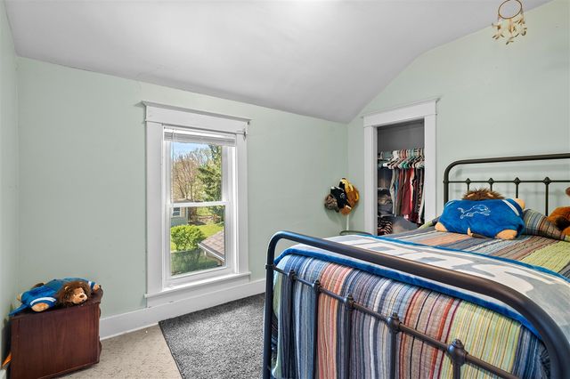 220 S Anderson Street, Plainwell, MI 49080