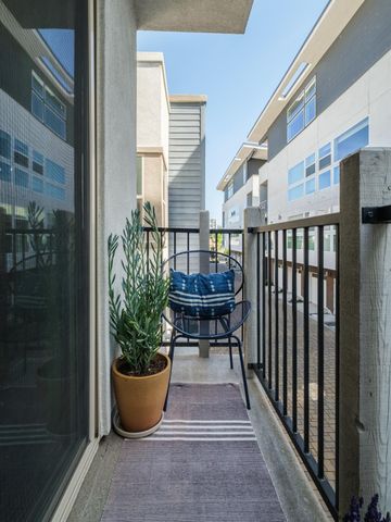 434 Crate Ave, Sacramento, CA 95818