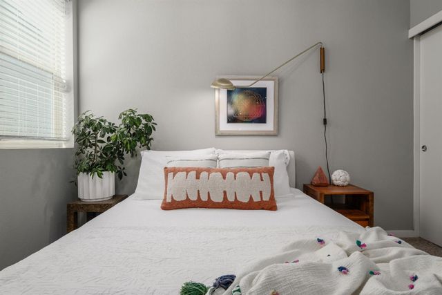 434 Crate Ave, Sacramento, CA 95818