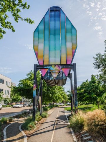 434 Crate Ave, Sacramento, CA 95818