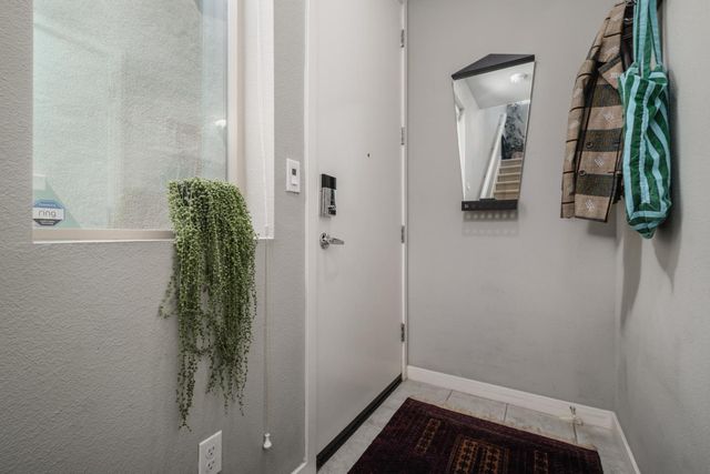 434 Crate Ave, Sacramento, CA 95818