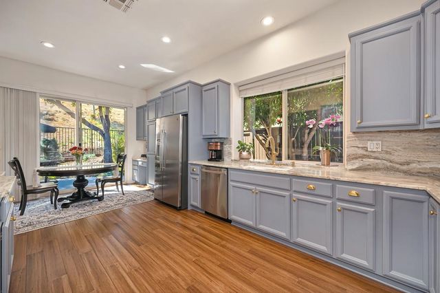 5048 Mertola Dr, El Dorado Hills, CA 95762