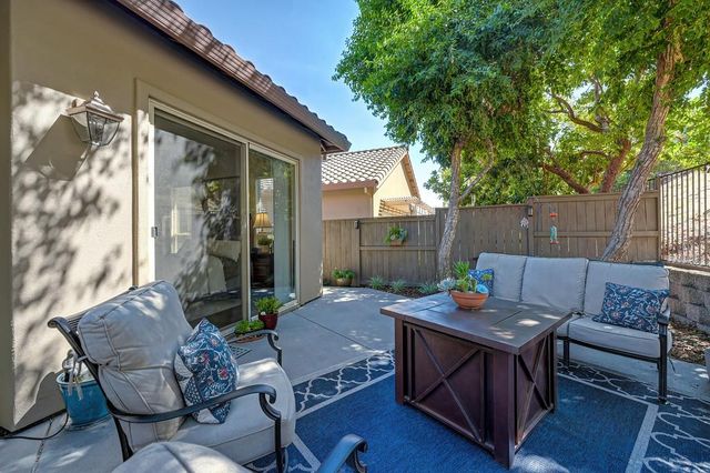5048 Mertola Dr, El Dorado Hills, CA 95762