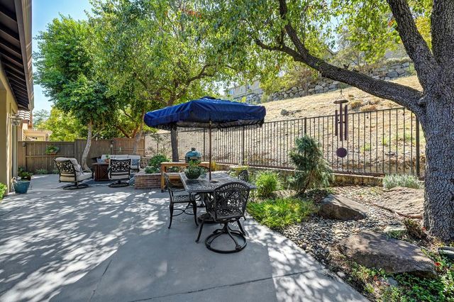 5048 Mertola Dr, El Dorado Hills, CA 95762
