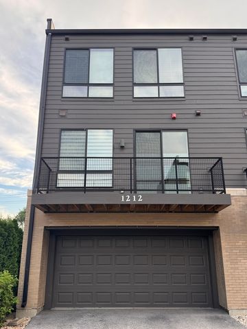 1212 Quadrant Lane, Schaumburg, IL 60173