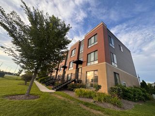 1212 Quadrant Lane, Schaumburg, IL 60173