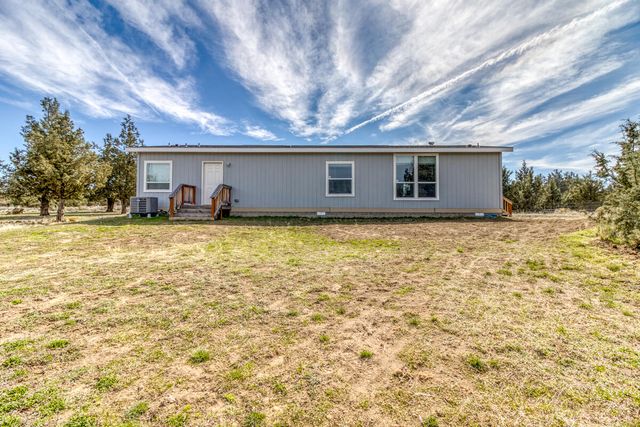 7994 SW Sandy Place, Terrebonne, OR 97760
