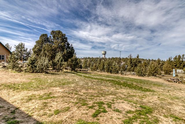 7994 SW Sandy Place, Terrebonne, OR 97760