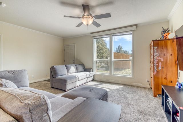 7994 SW Sandy Place, Terrebonne, OR 97760