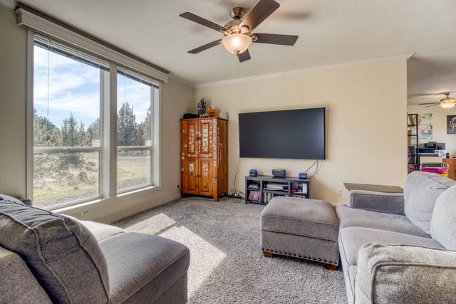 7994 SW Sandy Place, Terrebonne, OR 97760