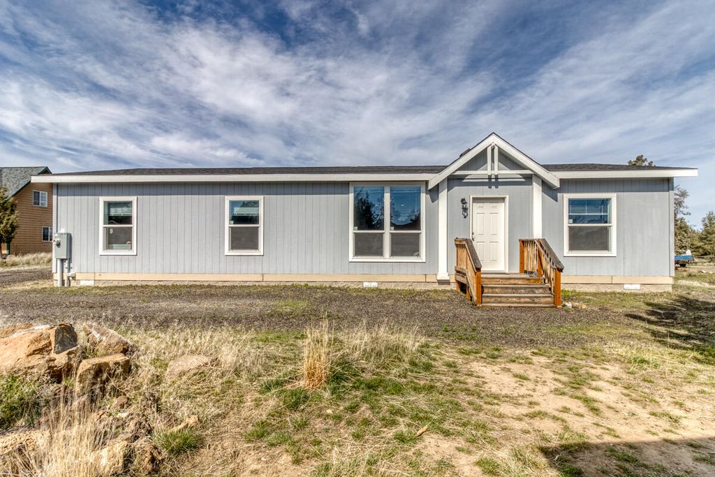 7994 SW Sandy Place, Terrebonne, OR 97760