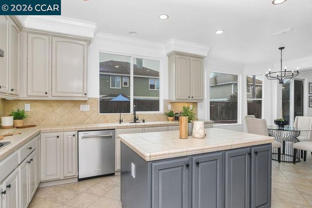 806 Atherton Blvd, Brentwood, CA 94513