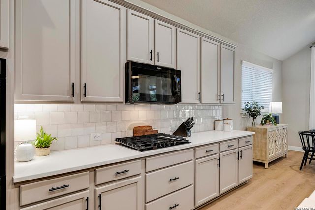 28039 Amalfi, San Antonio, TX 78260