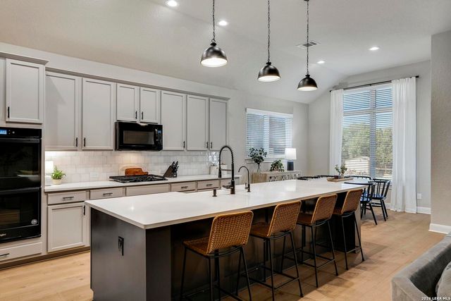 28039 Amalfi, San Antonio, TX 78260