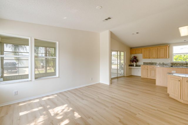 250 Timber Run Way 247, Cocoa, FL 32926