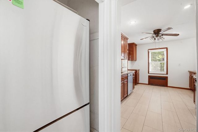 42 Beverly Road, Yonkers, NY 10710