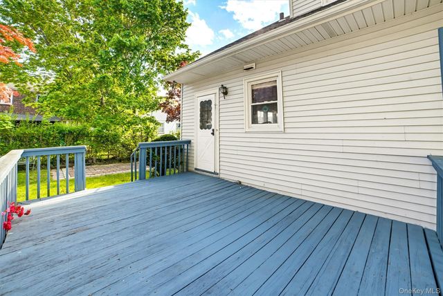 42 Beverly Road, Yonkers, NY 10710