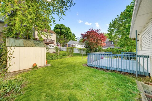 42 Beverly Road, Yonkers, NY 10710