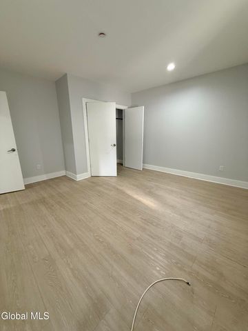 5 Broadway 210, Troy, NY 12180