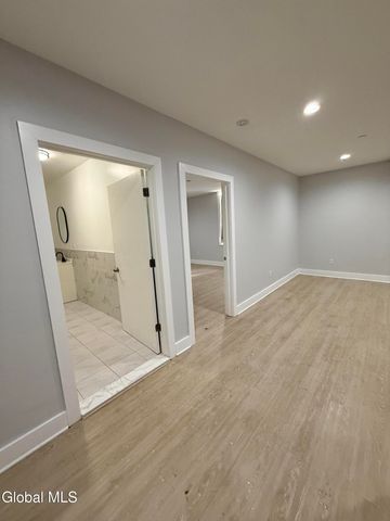 5 Broadway 210, Troy, NY 12180