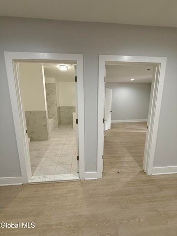 5 Broadway 210, Troy, NY 12180