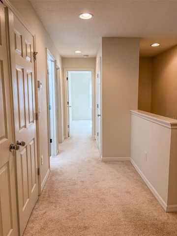 7079 WOODCHASE GLEN DRIVE, Riverview, FL 33578