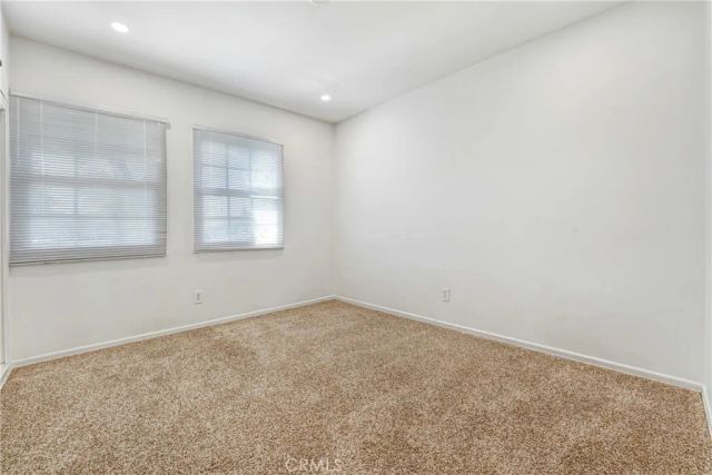 10352 Hayvenhurst, Granada Hills, CA 91344