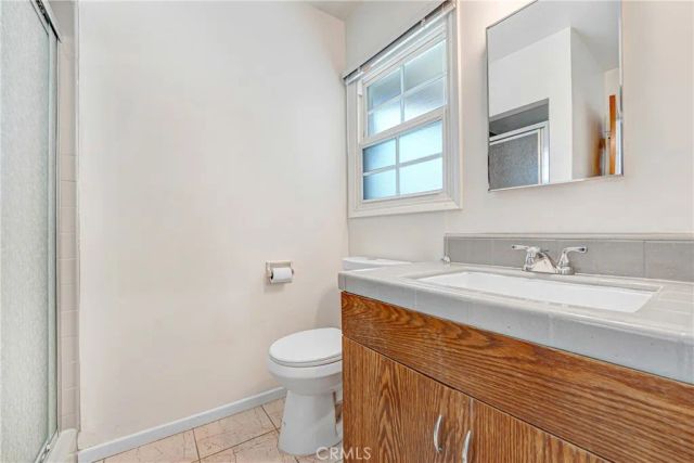 10352 Hayvenhurst, Granada Hills, CA 91344