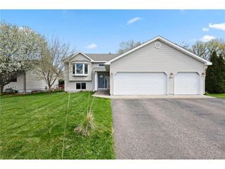 1838 Rodao Drive, River Falls, WI 54022