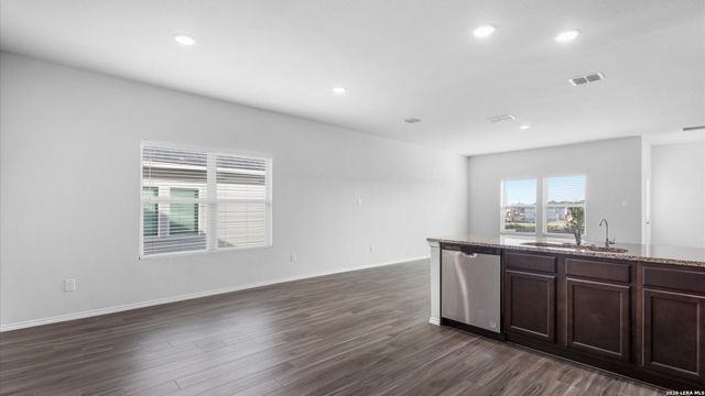 200 ANTELOPE VLY, San Antonio, TX 78253