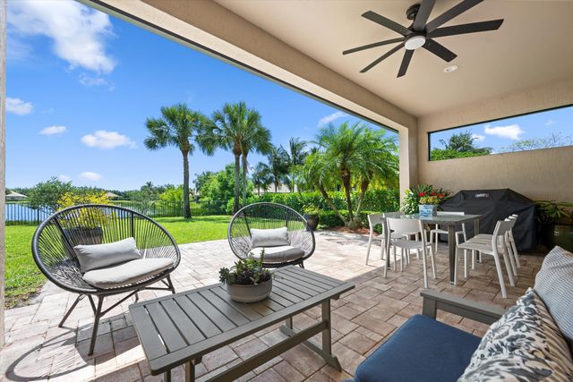 2899 Florence Street, Wellington, FL 33414