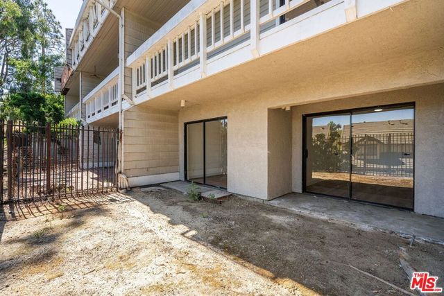 4660 Don Lorenzo Drive B, Los Angeles, CA 90008