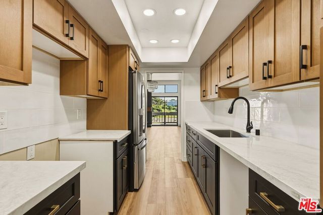 4660 Don Lorenzo Drive B, Los Angeles, CA 90008